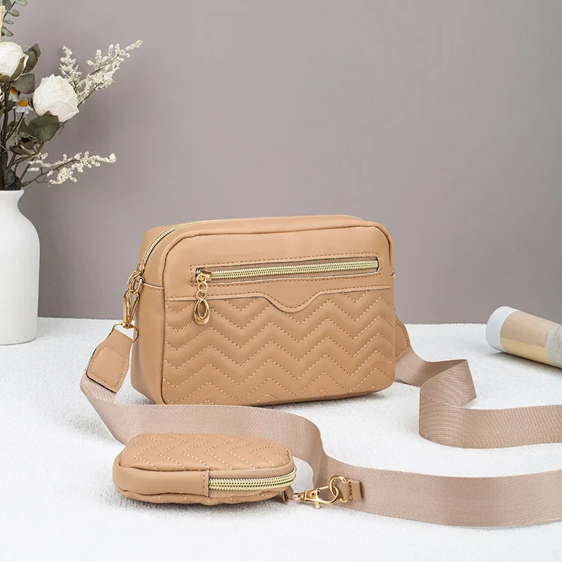 Quilted crossbody bag with mini pouch - view 3