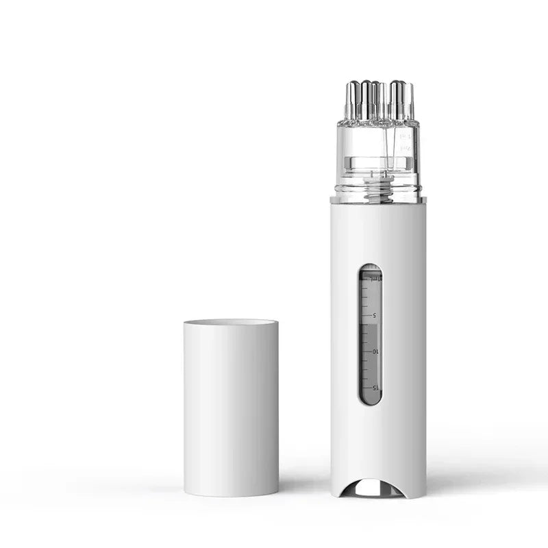 White scalp oil applicator with cap